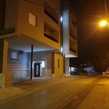 Appartement Mia Gi Luxury + Garage à Mostar Extérieur photo